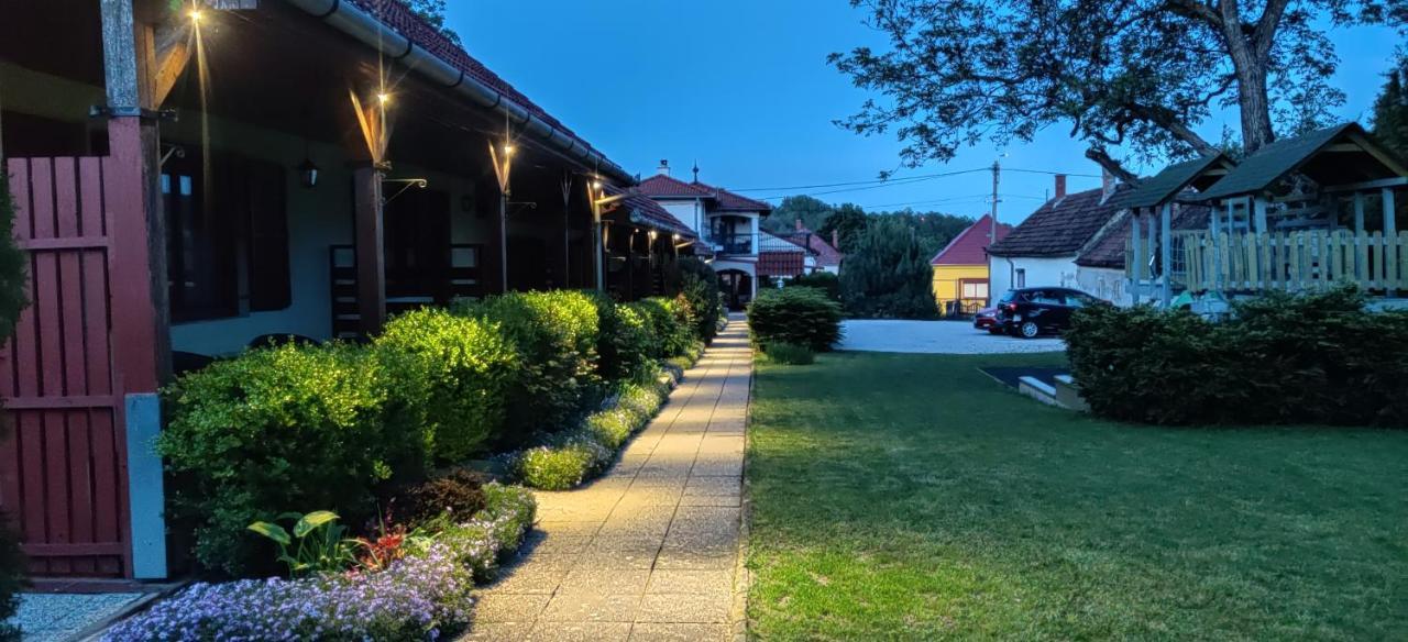 Ferienwohnung Aurora Haz Zalakaros Exterior foto